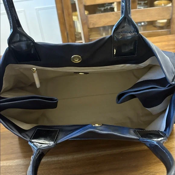 NWOT Tory Burch Ella Nylon Large Tote - Picture 8 of 14